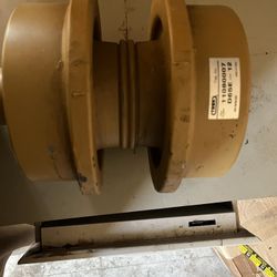 Komatsu D65 Bottom Roller 