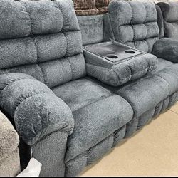 Ashley Recliner Sofa wilhurst 