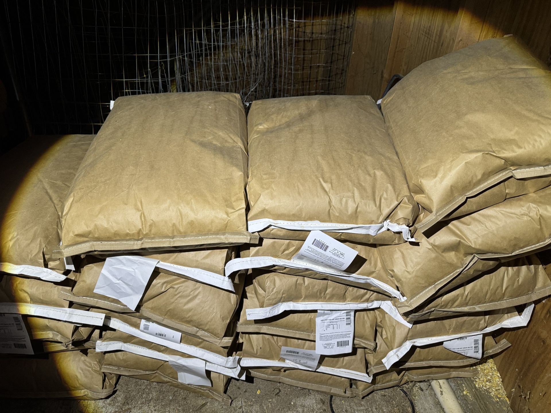 Livestock Grain- 3 Way Dry Cob