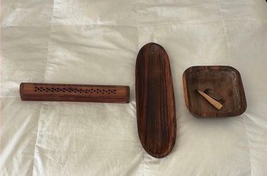 Wood basket, incense holder, wooden holders (2) and box with lock and handle