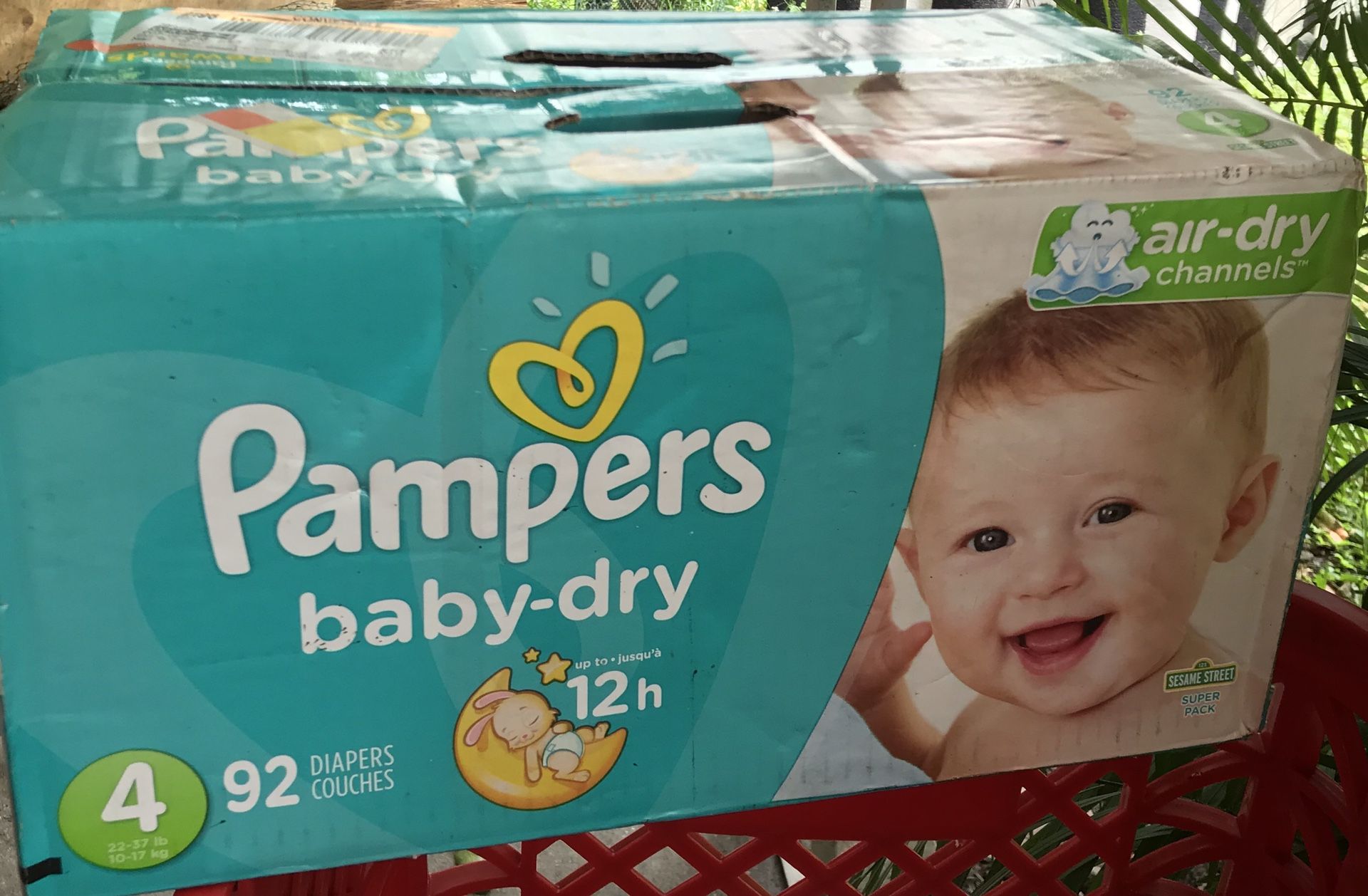 Pampers