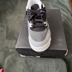 Jordan 4 Retro (PS)