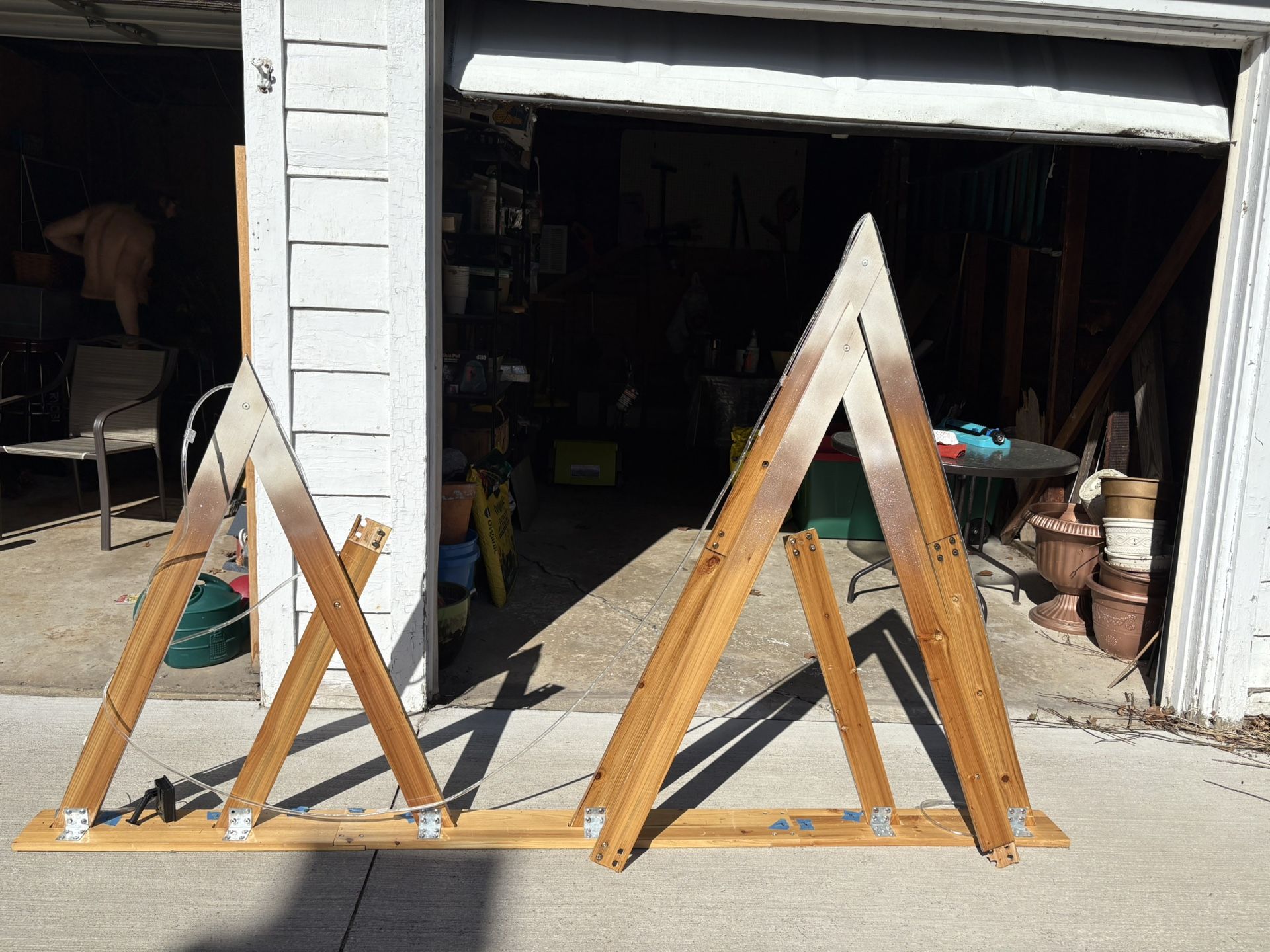 Wedding Arch - Needs Repair - Free