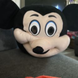 Mickey Mouse Outfit 