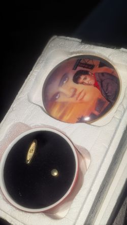 Elvis Presley music box