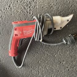 Milwaukee Shear Cutter