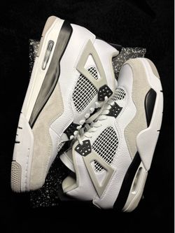 Jordan 4 Retro Military Black  BRAND NEW