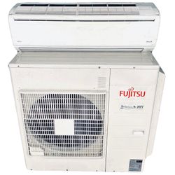 Fujitsu Mini Split Air Conditioner With Two Cooling Heads Great For Grow Room Or Server Room