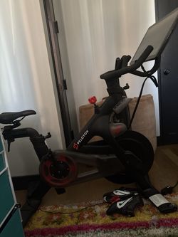 Peloton Bike 3rd Gen 2022 Very Good -  - Oakland, California