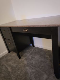 Office/ computer table