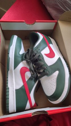Nike Dunks