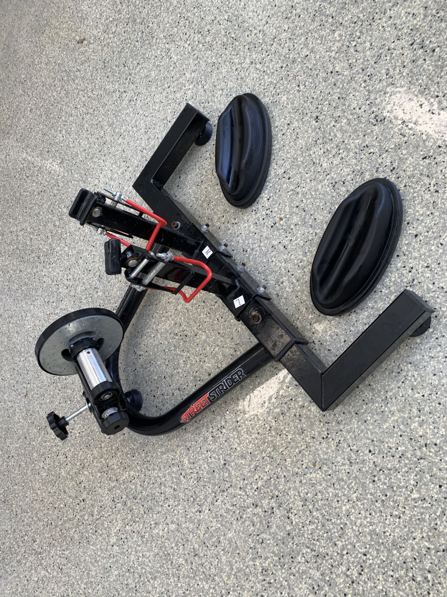 street strider stand