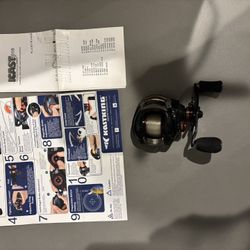 Kastking Baitcasting Reel Left Hand Fishing Bass Trout . Brand New