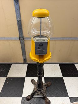 Gum ball machine