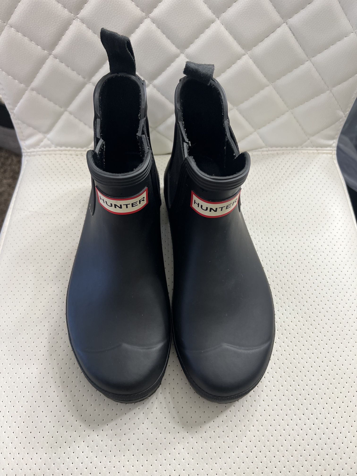 Hunter Chelsea Boots- Size 5
