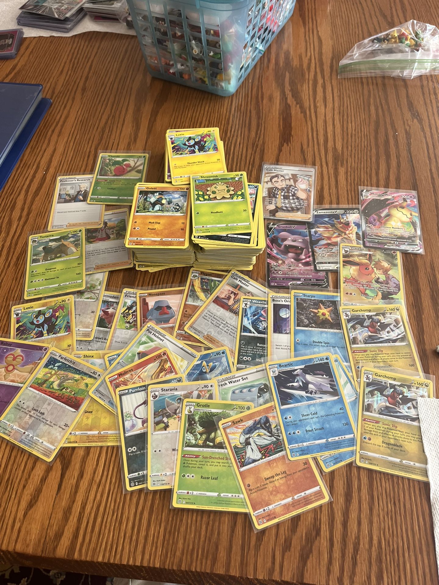 Pokémon Cards 300+