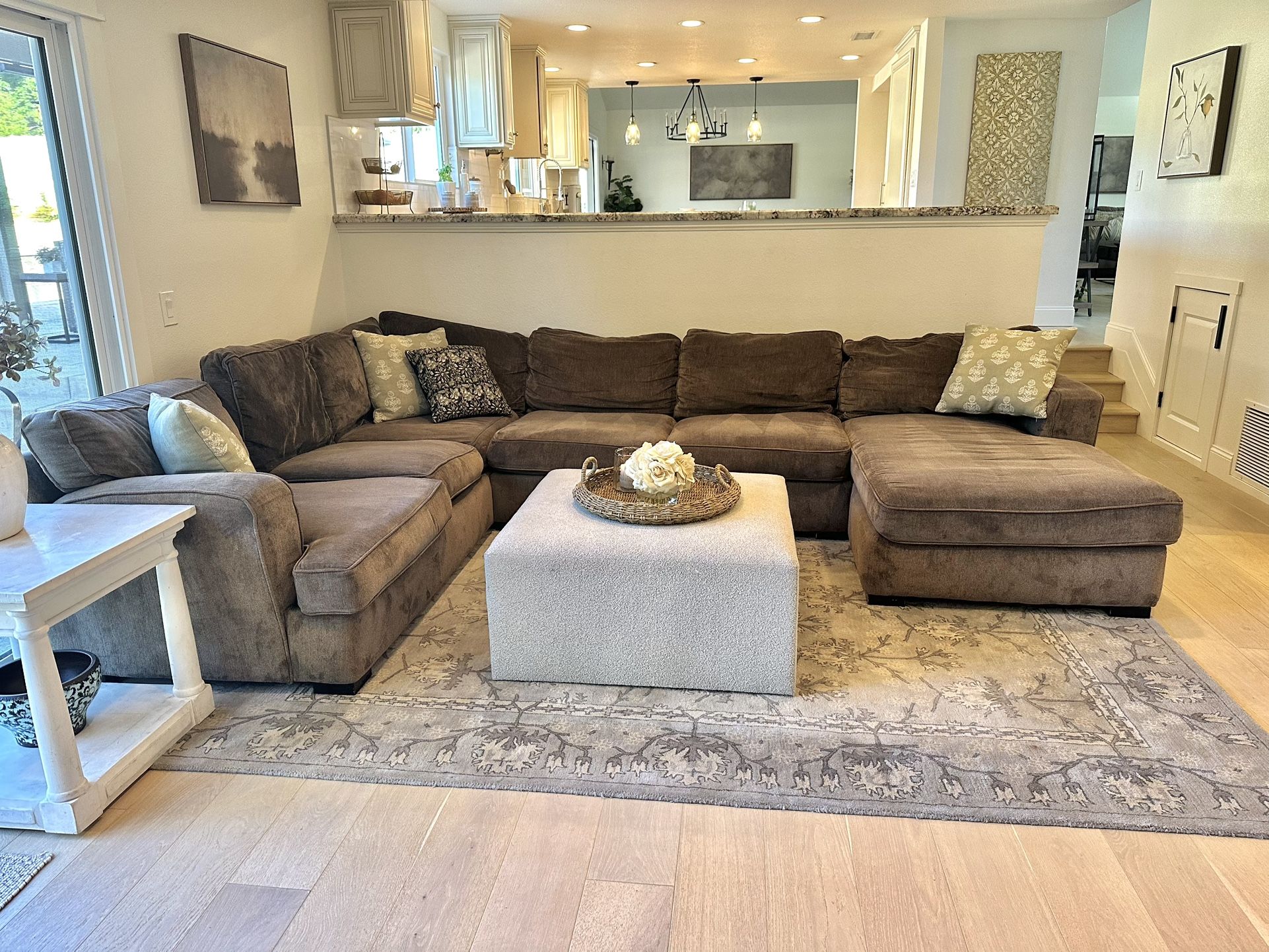 Chaise Lounge Sectional - Good Condition