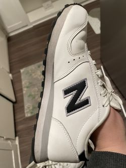 New balance Sneaks