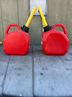 Red Plastic Gas Cans with Spouts – Set of 2