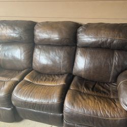  Recliner Couch