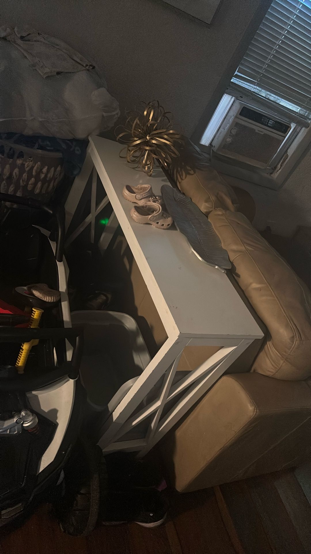 Table And Accessories