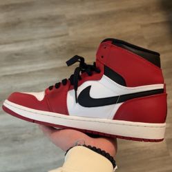 Jordan 1 Chicago 2013