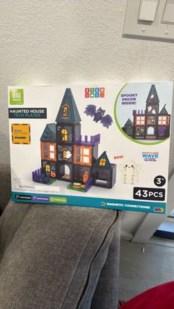 Halloween magnetic tiles