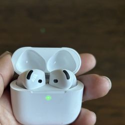 AirPod 4