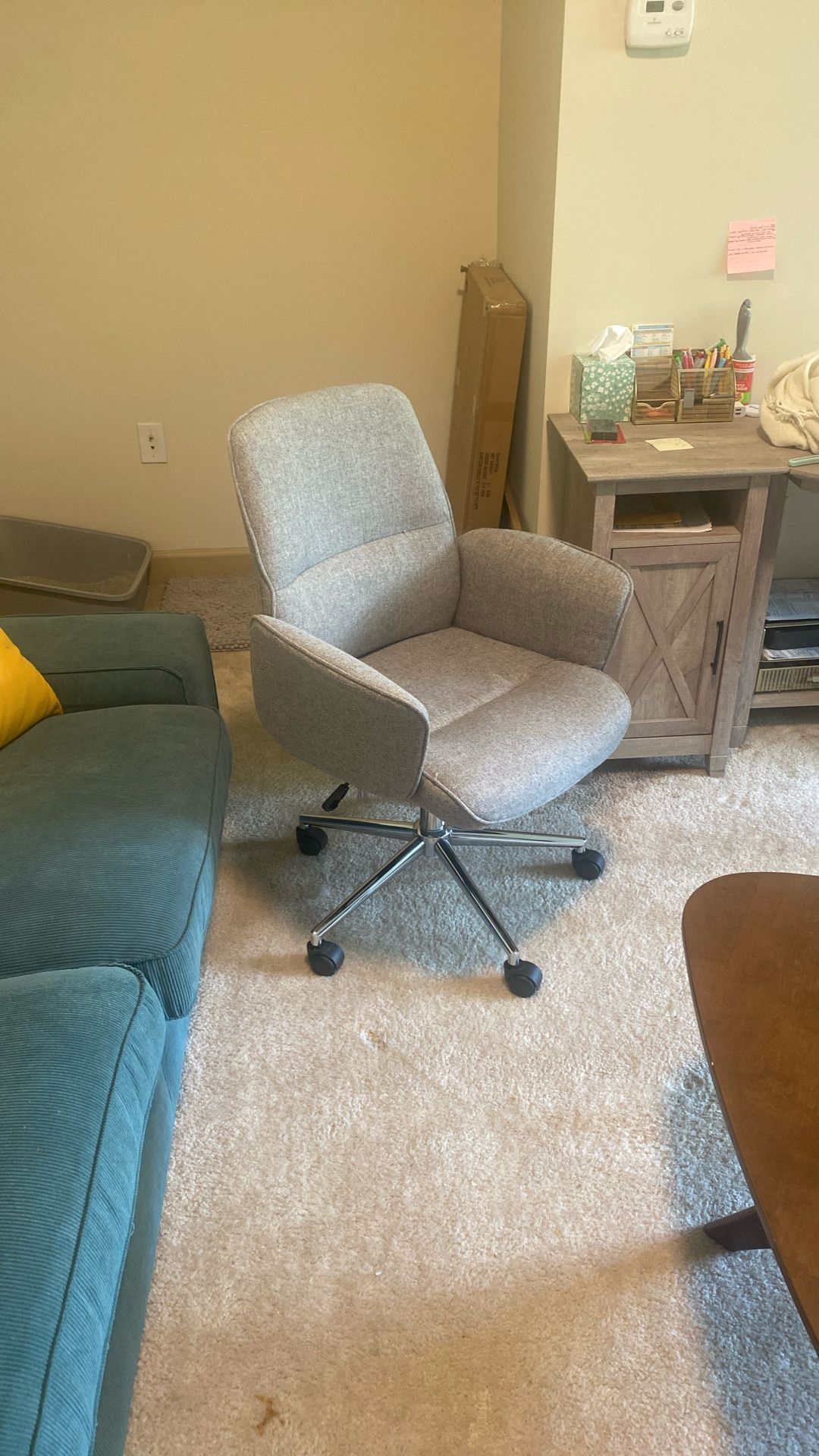 Cushioned office chair