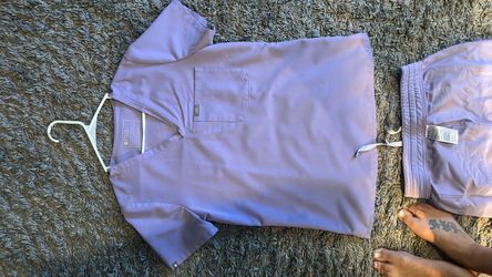 Lavender dew figs scrub outfit