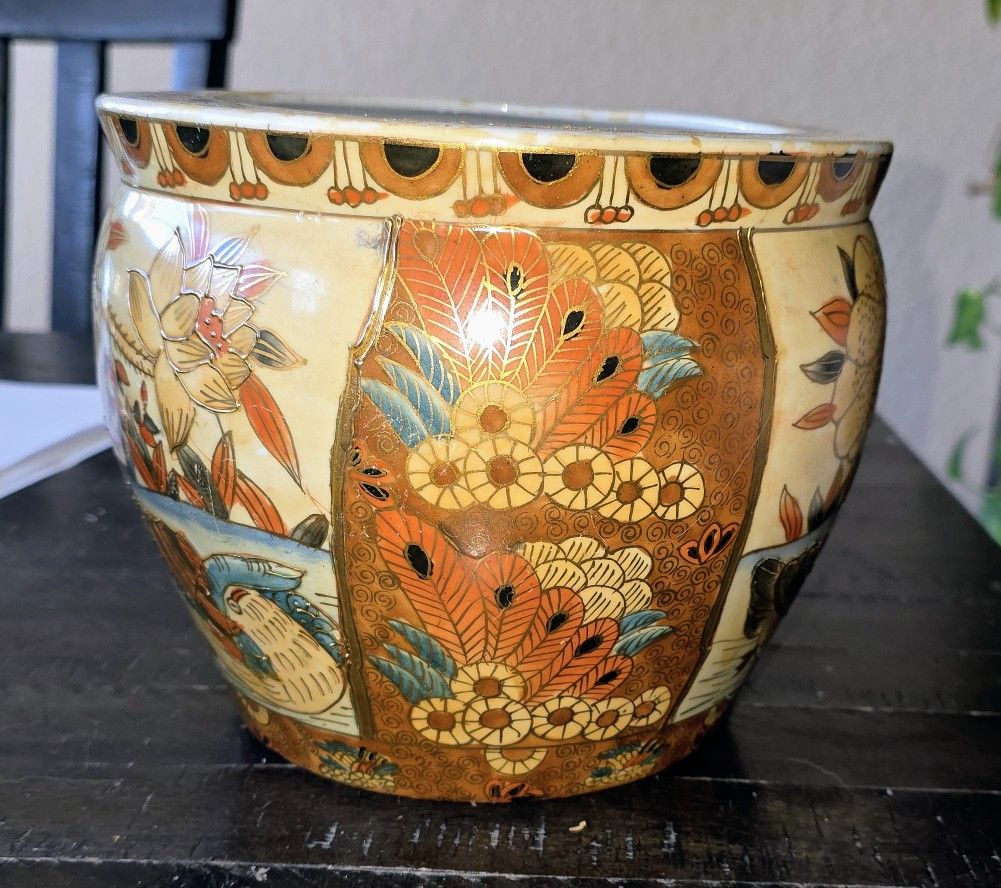 ***** CHRISTMAS SALE ***** VINTAGE Japanese SATSUMA China Flower Pot Vase