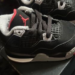 Jordan Retro 4