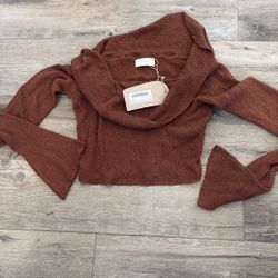 Womans small MESHKI top