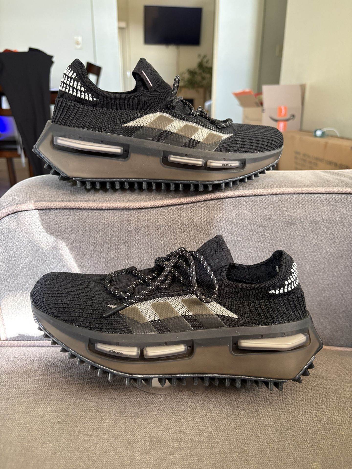 Brand New, Yeezy Nmd S1