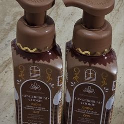 Gingerbread Cookie

Gentle & Clean Foaming Hand Soap

