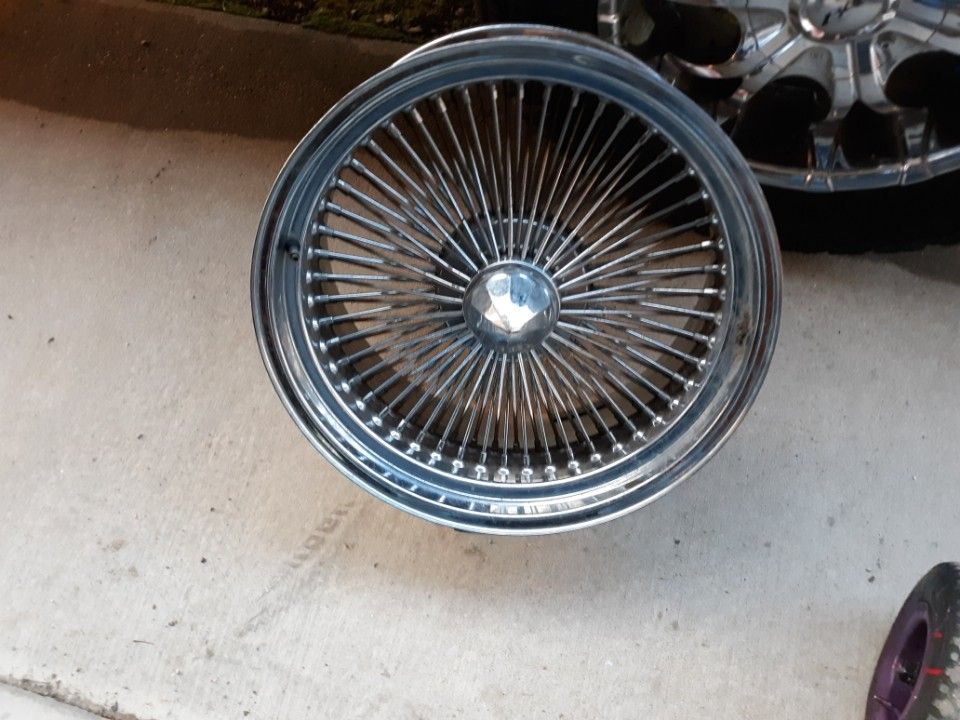 22 inch chrome wire wheels