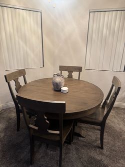 Round Grey Wood Dining Table with 4 Chairs