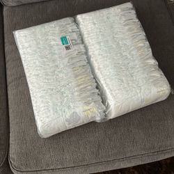 Pampers Size 1 Diapers 