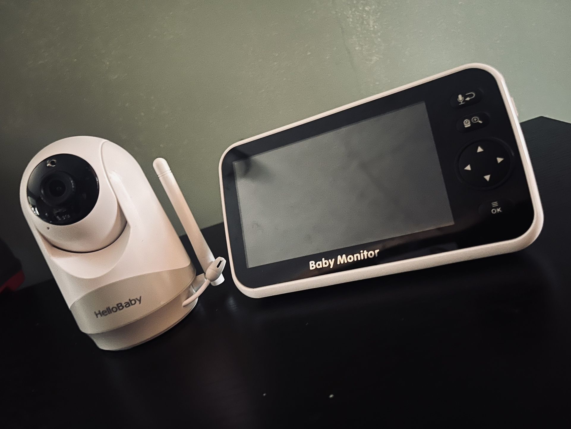 Baby Monitor and Camera (HelloBaby)