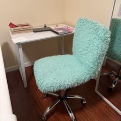 Study Table And Chair 