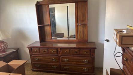 Bedroom Dresser with mirror