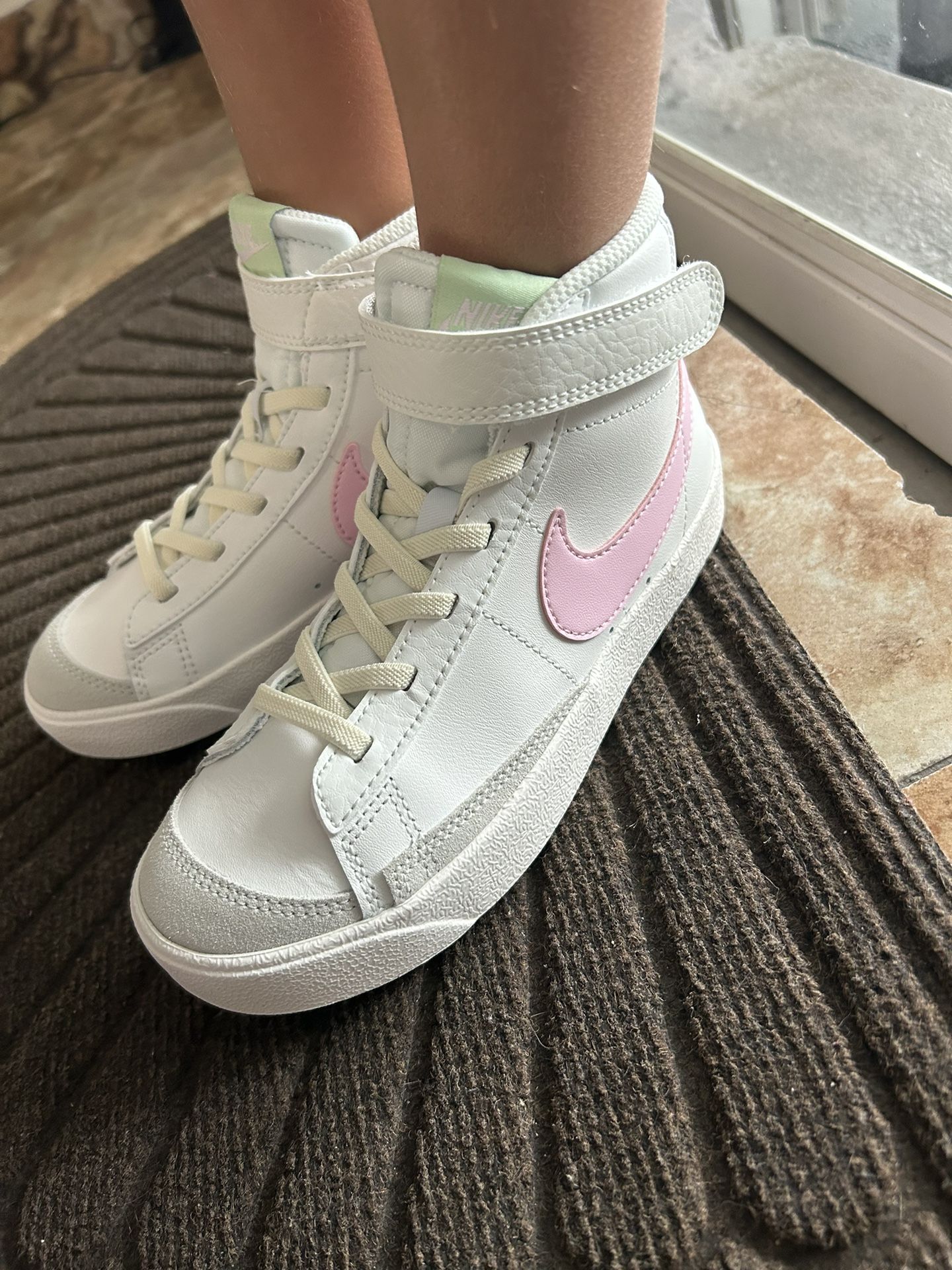 White And Pink Girls Nike Blazers 