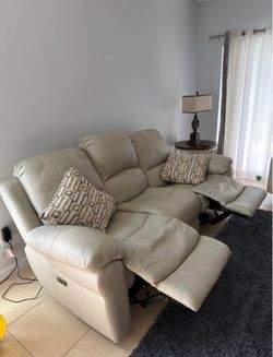 Electric couch