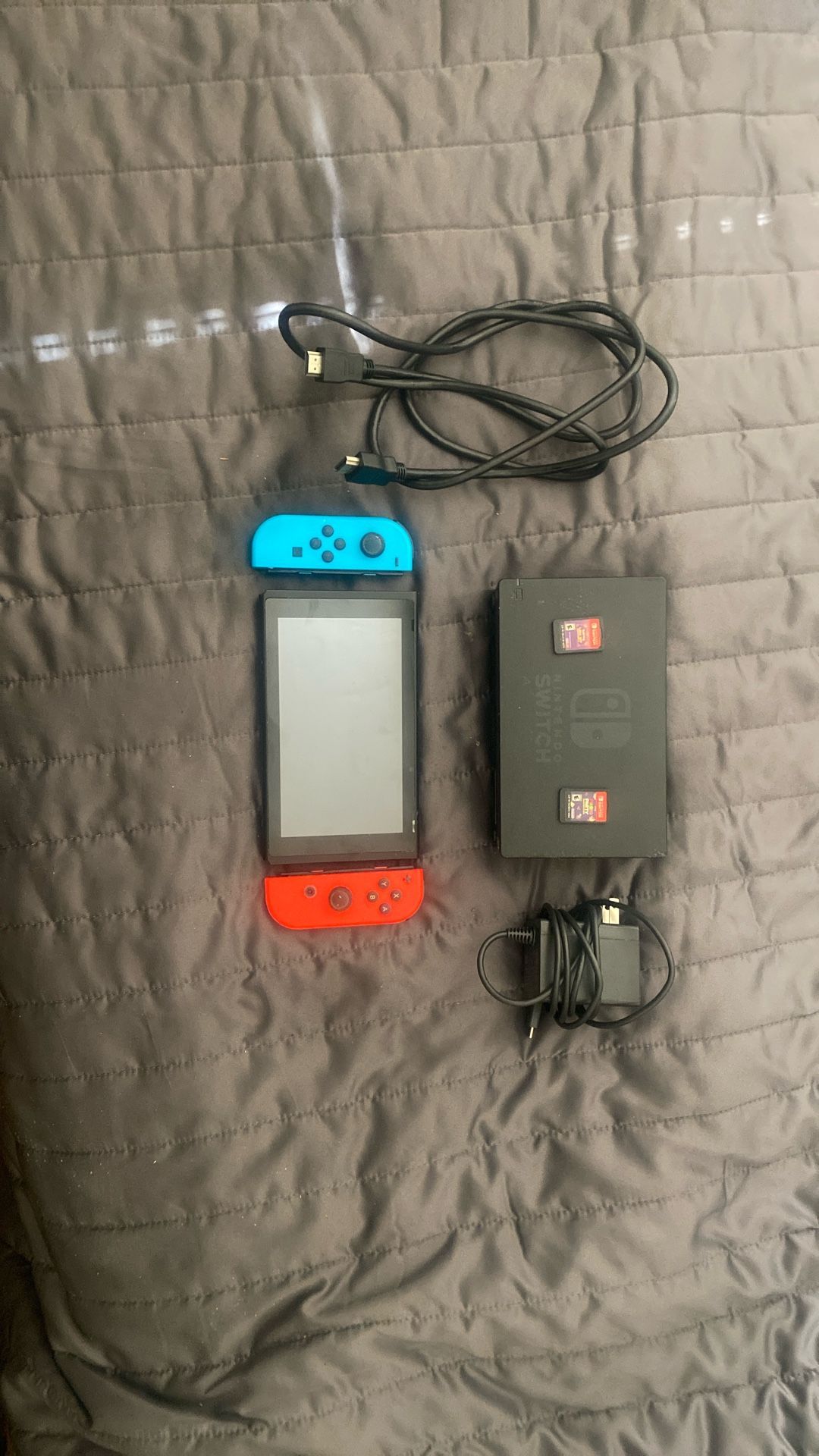 Nintendo Switch + 2 Games Included