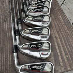 Titleist AP1 710 Iron Set 4-PW (7 clubs)