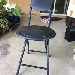 Metal Stool .diameter 13 Inches , Height 17 Inches 1/2. Foldable And Movable 
