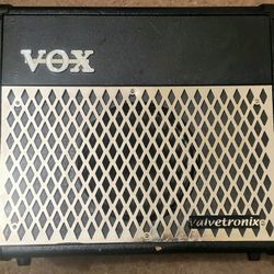 Vox VT15 Valvetronix Tube Guitar Amplifier 