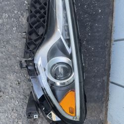 Headlights For Parts Alfa Romeo Stelvio 2017 2018 2019