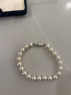 Mikimoto Pearl Bracelet