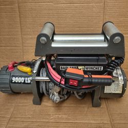 Winch 9,000 With Wired Remote